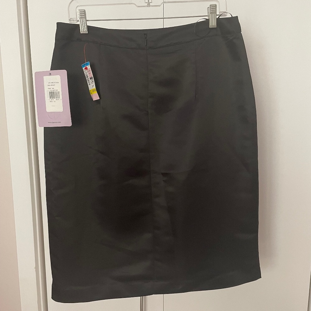 Black polished poly pencil skirt